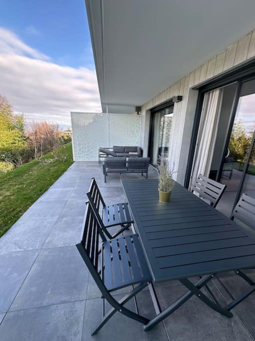 Royal Park Lake View Apartment إفيان ليه با المظهر الخارجي الصورة