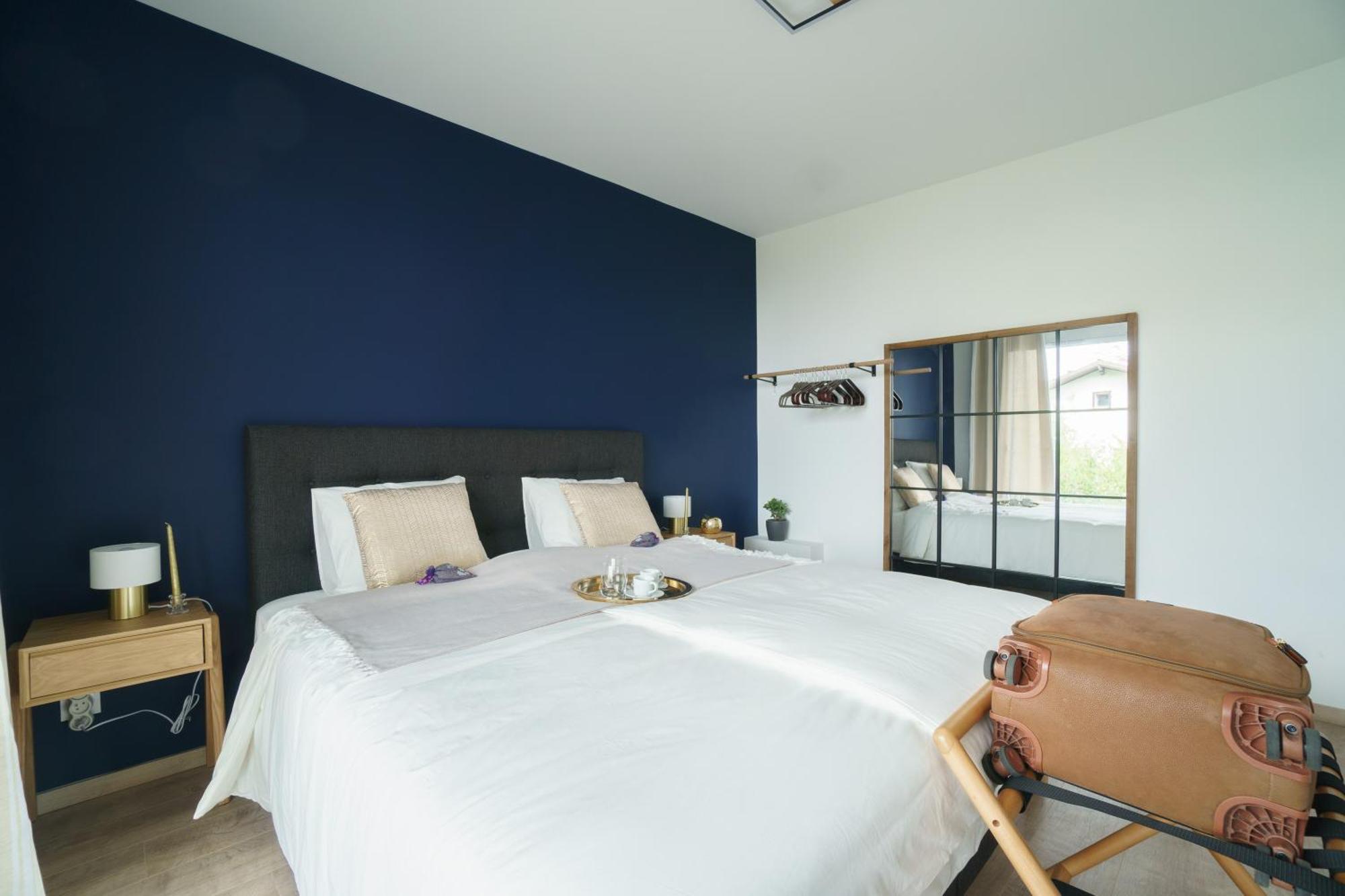 Royal Park Lake View Apartment إفيان ليه با المظهر الخارجي الصورة
